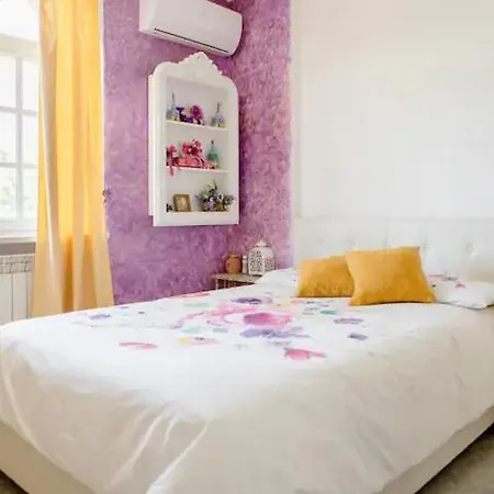 Alexander's Casa de hóspedes 3*