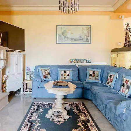 Alexander's Casa de hóspedes